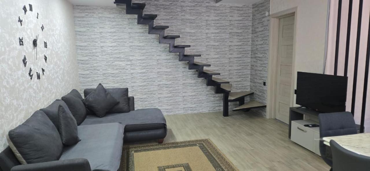 Вилла My House Боржоми Экстерьер фото